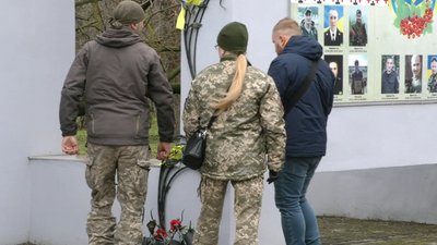 У Херсоні до Дня українського добровольця провели акцію пам'яті