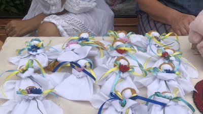 В Ужгороді провели благодійний ярмарок на підтримку ЗСУ "Україна понад усе" В Ужгороді провели благодійний ярмарок на підтримку ЗСУ "Україна понад усе"