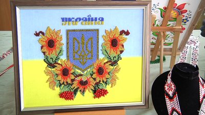 У Житомирі відкрилася виставка творчих робіт дітей "Ми – українці" У Житомирі відкрилася виставка творчих робіт дітей "Ми – українці"