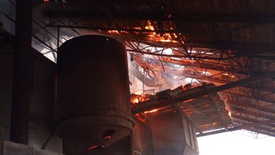 На Тернопільщині горіла зерносушарка
