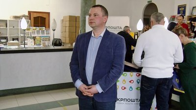 "Воїни світла. Воїни добра": у Луцьку погасили блок поштових марок "Воїни світла. Воїни добра": у Луцьку погасили блок поштових марок