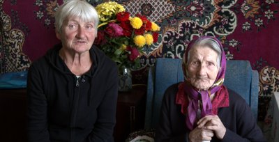 У 100 років мріє дочекатися миру та онука з фронту: історія довгожительки з Волині У 100 років мріє дочекатися миру та онука з фронту: історія довгожительки з Волині