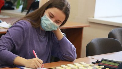 Дарина Мосієнко змагалася у віковій категорії до 16 років серед дівчат Дарина Мосієнко змагалася у віковій категорії до 16 років серед дівчат