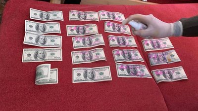 Посадовця державної виконавчої служби викрили на хабарі Посадовця державної виконавчої служби викрили на хабарі