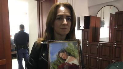 Мати дівчини, яка загинула у ДТП Іванна Гриців Мати дівчини, яка загинула у ДТП Іванна Гриців