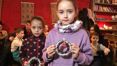 У Тернополі провели "Різдвяні зустрічі" для дітей Маріуполя У Тернополі провели "Різдвяні зустрічі" для дітей Маріуполя