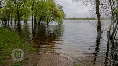 водопілля, річка Дніпро