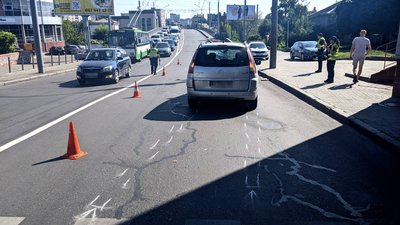 Водій збив жінку на Соборній у Рівному Водій збив жінку на Соборній у Рівному