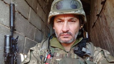"Якщо ти витягуєш, то ти вже боєць 95-ї десантно-штурмової" – Олександр Циркін із Сум про бої за Харківщину та Донбас "Якщо ти витягуєш, то ти вже боєць 95-ї десантно-штурмової" – Олександр Циркін із Сум про бої за Харківщину та Донбас
