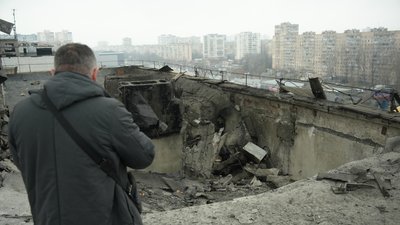 "Хто очікував, що Путін таке зробить": що розповіли мешканці пошкоджених атакою РФ будинків та квартир в Одесі