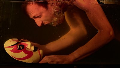 Сучасне мистецтво на тлі війни. Як у запорізькому театрі "VIE" реагують на виклики часу Сучасне мистецтво на тлі війни. Як у запорізькому театрі "VIE" реагують на виклики часу