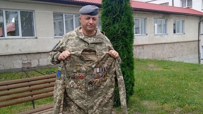 Військовослужбовця з Тернопільщини нагородили "Хрестом хоробрих"