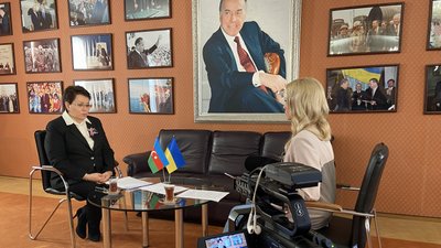 Не маю жодних сумнівів, що і Україна поверне свої території, - посолка Азербайджану Не маю жодних сумнівів, що і Україна поверне свої території, - посолка Азербайджану