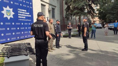 поліцейські офіцери громад поліцейські офіцери громад
