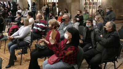 У Херсоні відбулась прем'єра вистави "Задерикуватий півень" від учасників інклюзивного театру У Херсоні відбулась прем'єра вистави "Задерикуватий півень" від учасників інклюзивного театру