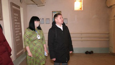 Мер Рівного оглянув укриття у школах Мер Рівного оглянув укриття у школах