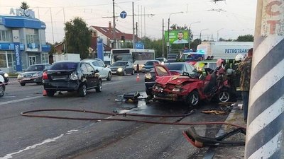 Фото з місця події Фото з місця події