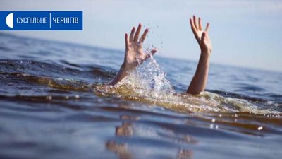 У водоймах області двоє людей потонули, одного врятували