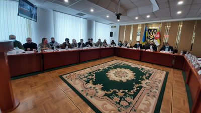 Блогери, арпростори, зльоти. Як хочуть покращити патріотичне виховання на Рівненщині