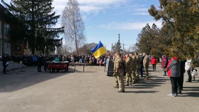 У Богданівці на Кіровоградщині попрощались з матросом Андрієм Корчінським У Богданівці на Кіровоградщині попрощались з матросом Андрієм Корчінським