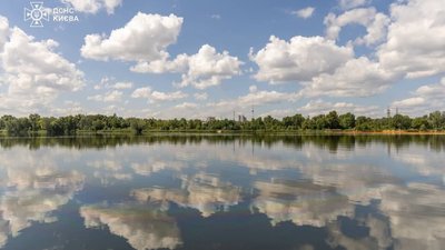 Озеро Кирилівське в Києві