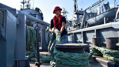 Водолази ВМС прибули до Румунії, щоб взяти участь у військових навчаннях "Дайв–2021" Водолази ВМС прибули до Румунії, щоб взяти участь у військових навчаннях "Дайв–2021"