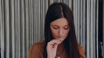 18-річна вінничанка започаткувала "Естафету добра" 18-річна вінничанка започаткувала "Естафету добра"
