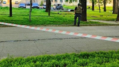 У Дніпрі вибухнуло авто: є поранені. Подію кваліфікували як теракт У Дніпрі вибухнуло авто: є поранені. Подію кваліфікували як теракт