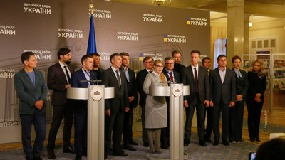 Рада скасувала два засідання через коронавірус в одного з депутатів