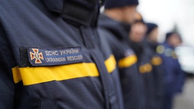 рятувальники