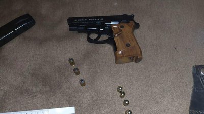 До 5 тис. дол. за не притягнення до відповідальності: в Одесі трьох людей звинувачують у шахрайстві До 5 тис. дол. за не притягнення до відповідальності: в Одесі трьох людей звинувачують у шахрайстві
