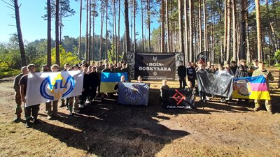 Бійці ССО навчали військовим навичкам старшокласників на Рівненщині
