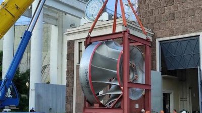 На Дніпровській ГЕС проводять реконструкцію гідроагрегату