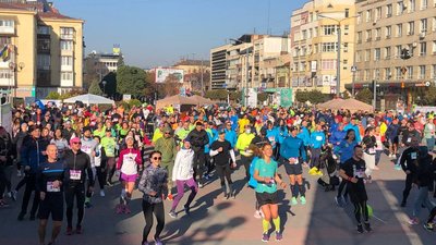 В Івано-Франківську стартував Frankivsk Half Marathon-2021 В Івано-Франківську стартував Frankivsk Half Marathon-2021