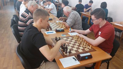 У Миколаєві розпочався шаховий турнір "Інгульські мости" У Миколаєві розпочався шаховий турнір "Інгульські мости"