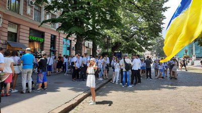 В Одесі стартував марш вишиванок