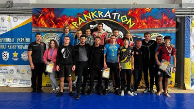 Сумчани стартували на чемпіонаті України з панкратіону та здобули сім медалей
