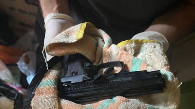 Забрали 200 тисяч доларів. У Кривому Розі затримали організоване угруповання, підозрюване в розбоях