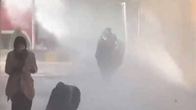 В Афганістані проти жіночої акції протесту застосували водомети