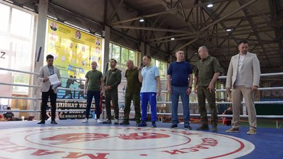 Чемпіонату з боксу у Черкасах Чемпіонату з боксу у Черкасах