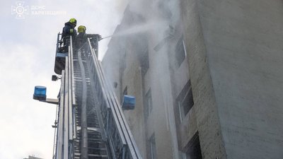 Росіяни вночі атакували два райони Харкова: є травмовані, серед них — діти