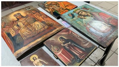 Мешканка Запоріжжя намагалась незаконно вивезти старовинні ікони до РФ