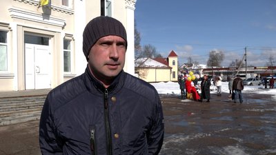 912 оладок менш ніж за годину: у Ріпках на Чернігівщини встановили рекорд України 912 оладок менш ніж за годину: у Ріпках на Чернігівщини встановили рекорд України