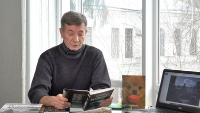 Письменник Віталій Запека Письменник Віталій Запека