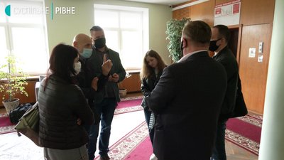 Понад двісті квартир "Ріверсайду" ризикують залишитись без електрики