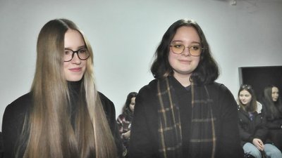 На зустріч з Сергієм Жаданом у Луцьку прийшли пів тисячі шанувальників На зустріч з Сергієм Жаданом у Луцьку прийшли пів тисячі шанувальників