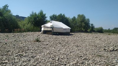У Франківську на березі Бистриці Солотвинської розгорнули рятувальний пост