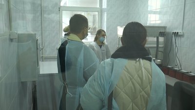 ПЛР-тест за 4 години. При обласній інфекційній лікарні в Івано-Франківську відкрили нову лабораторію ПЛР-тест за 4 години. При обласній інфекційній лікарні в Івано-Франківську відкрили нову лабораторію