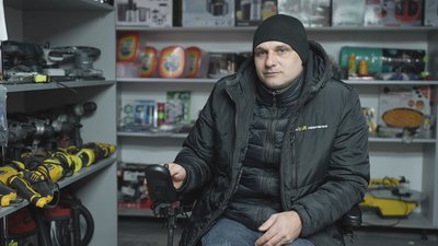 "Це моє нове життя після фронту": поранений на фронті ветеран відкрив власний бізнес на Вінниччині