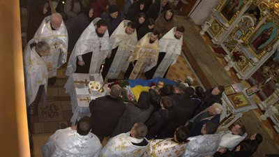 На Закарпатті попрощалися із полеглим на війні Іваном Поповичем На Закарпатті попрощалися із полеглим на війні Іваном Поповичем